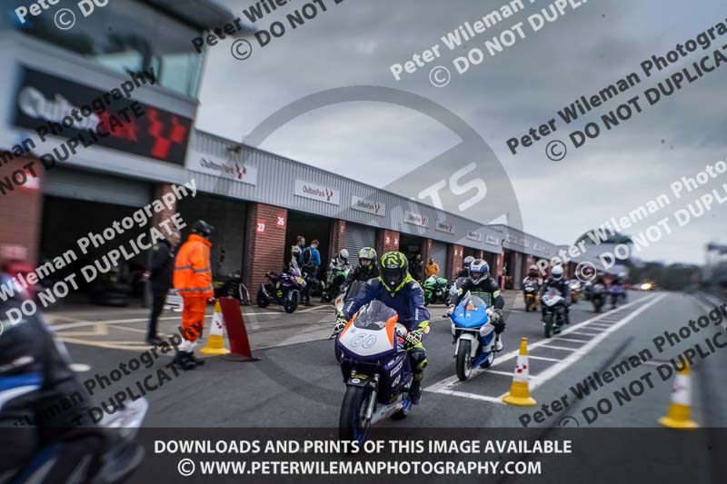 anglesey;brands hatch;cadwell park;croft;donington park;enduro digital images;event digital images;eventdigitalimages;mallory;no limits;oulton park;peter wileman photography;racing digital images;silverstone;snetterton;trackday digital images;trackday photos;vmcc banbury run;welsh 2 day enduro